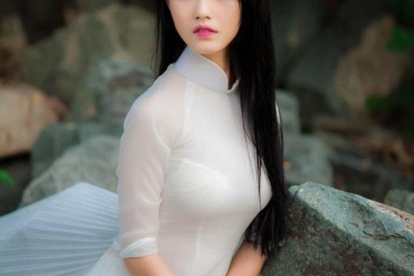 拥抱武汉夜桑拿，体验不一样的热辣风情